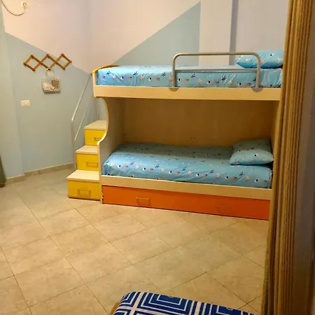 Daire Apartament Velipoje *