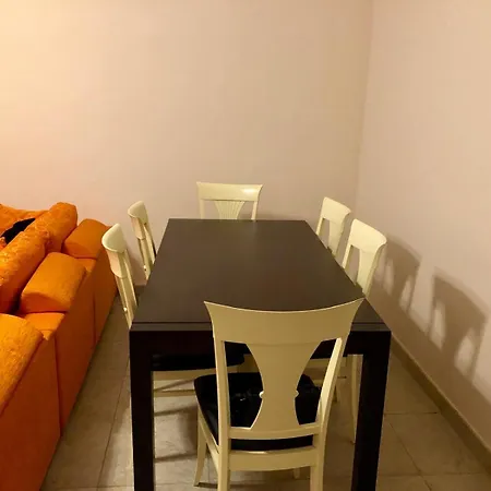Daire Apartament Velipoje *