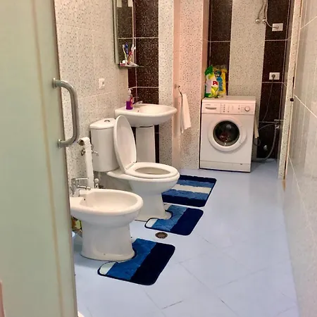 Daire Apartament Velipoje